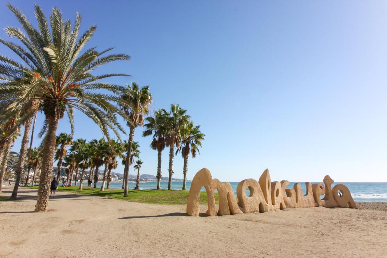 Malaga Center Flat Beach & Terrace ภายนอก รูปภาพ
