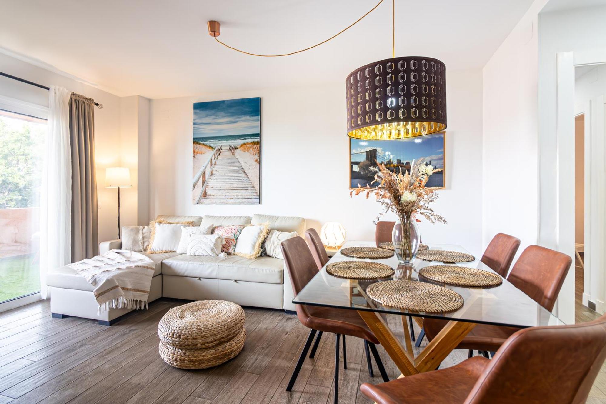 Malaga Center Flat Beach & Terrace ภายนอก รูปภาพ