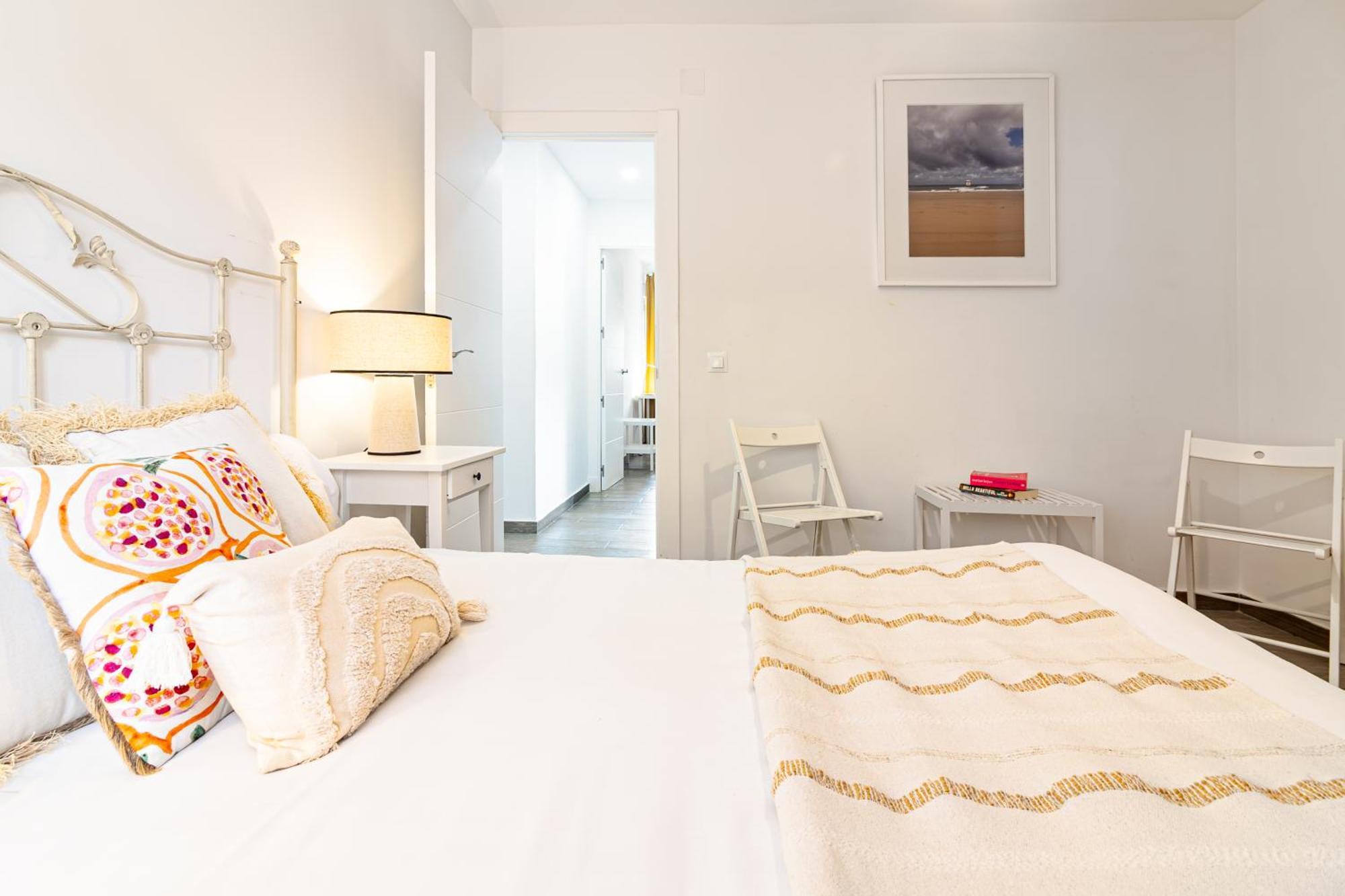 Malaga Center Flat Beach & Terrace ภายนอก รูปภาพ